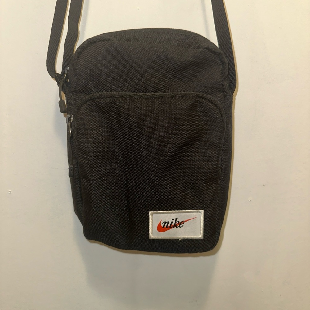 Nike Black Messenger Bag
